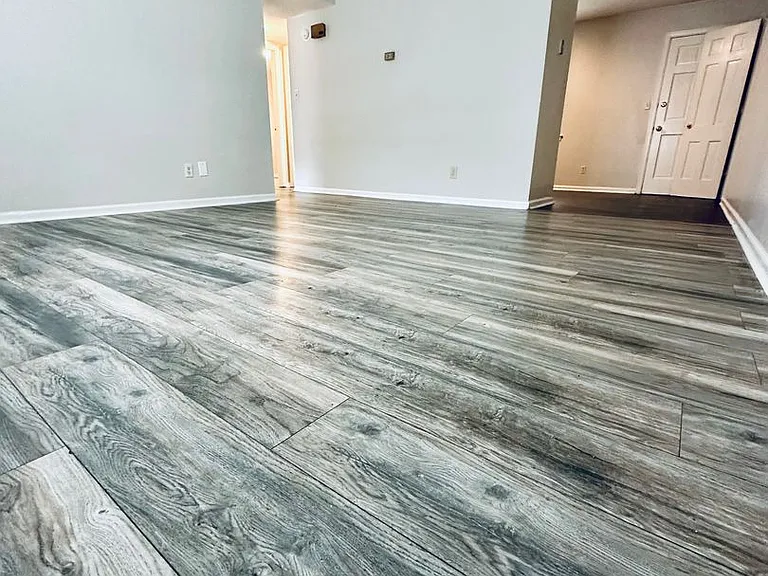 3328 Pinewood Ave — Photo 2