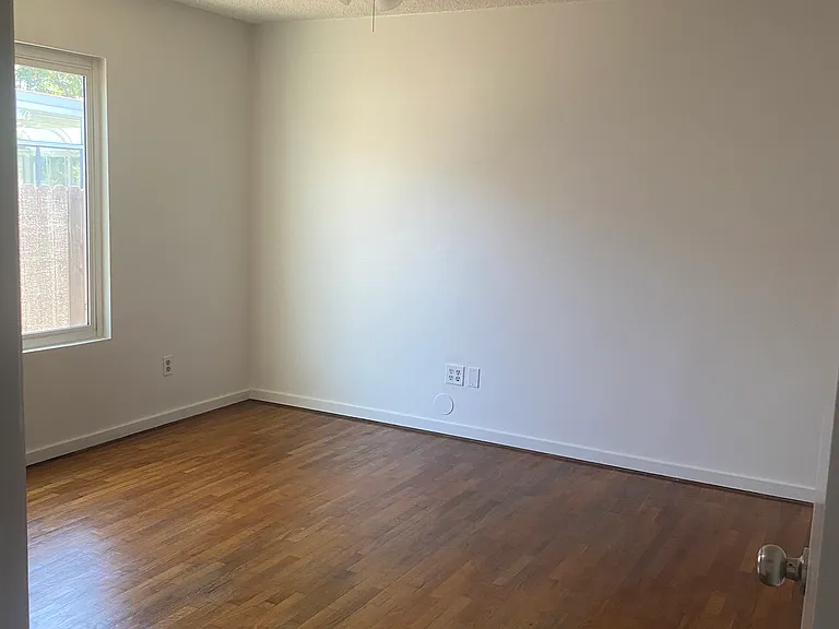 21109 S Van Deene Ave — Photo 12