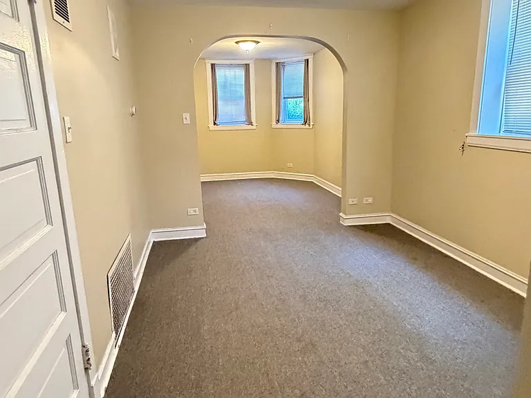 4106 N Damen Ave #1 — Photo 10