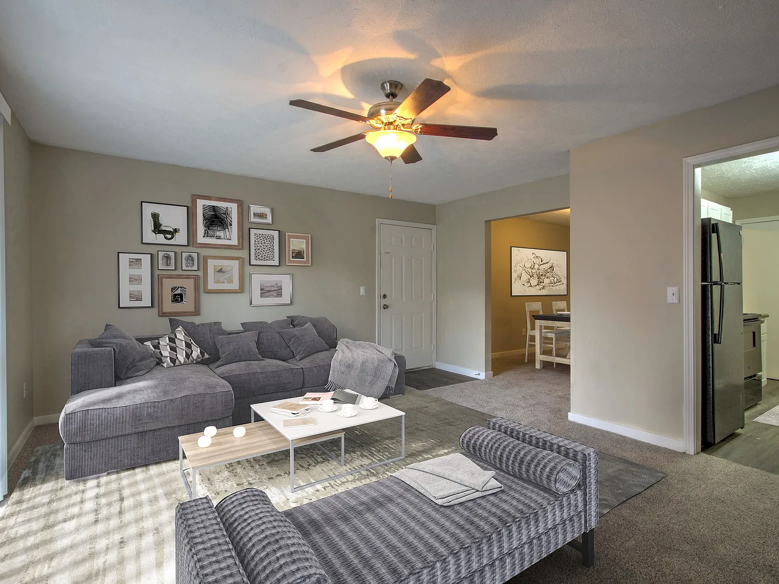 Cambridge Apartments — Photo 2