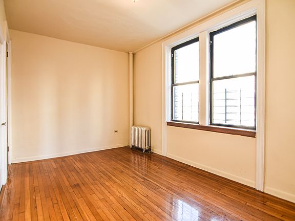 5th image of 3657 Broadway APT 3D