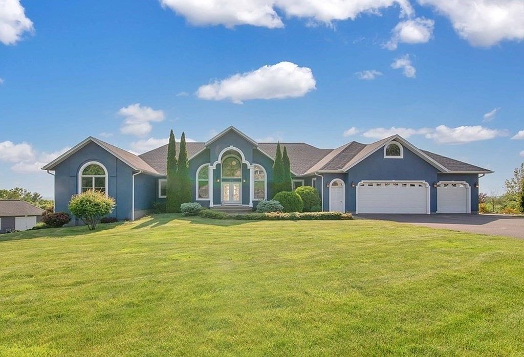 215 Cislak Dr, Ludlow, MA 01056 Zillow