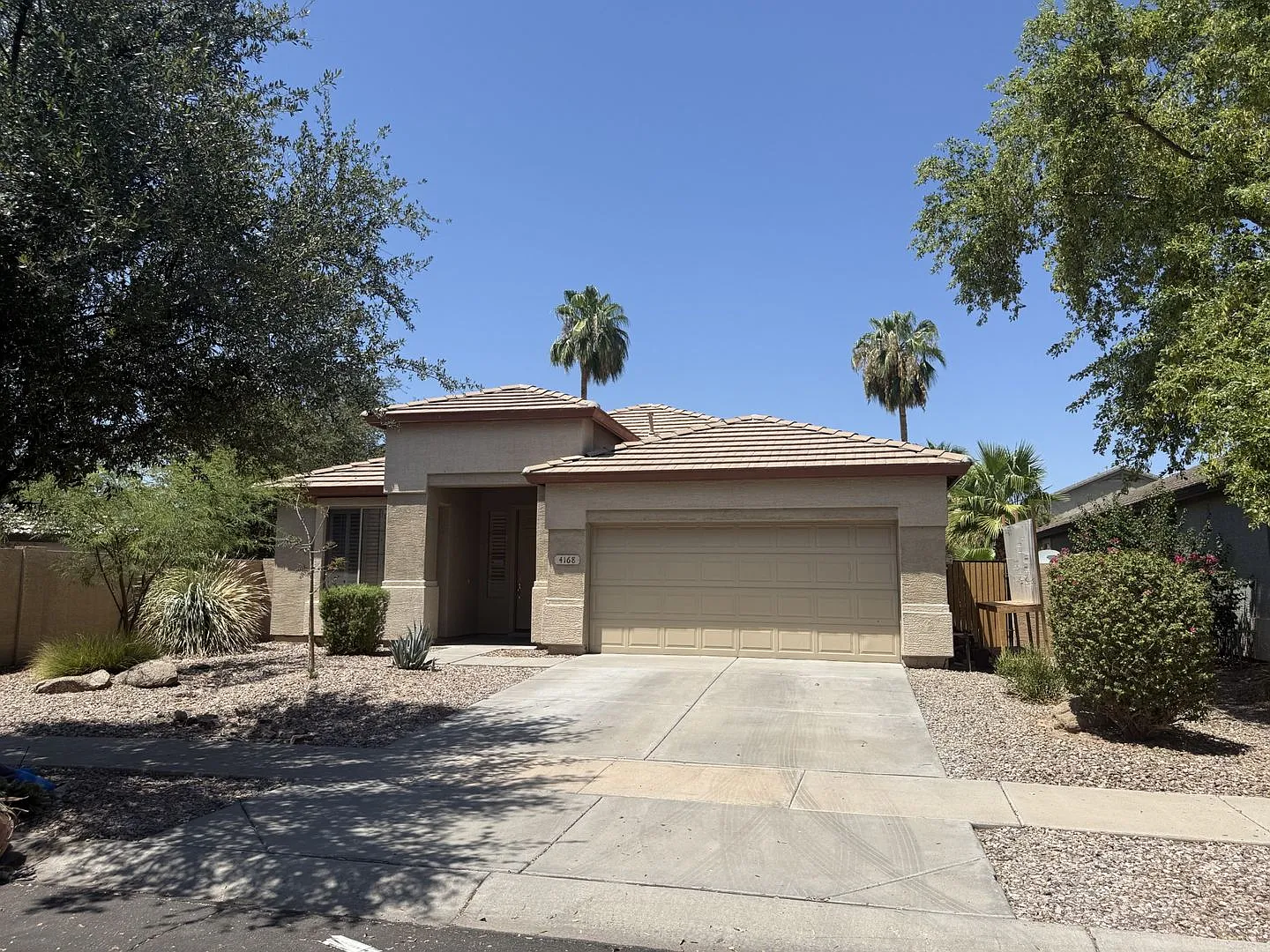 Power Ranch 4 Remodeled home! — Photo 1