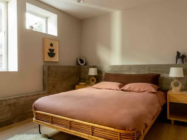 (undisclosed Address), Topanga, CA 90290