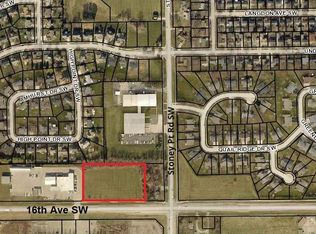 6600 16th Ave SW, Cedar Rapids, IA 52404