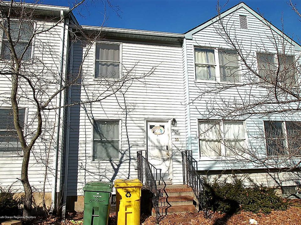 1st image of 33 5th St #1000