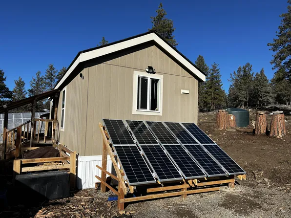 7365 Wood Duck Dr, Bonanza, OR 97623