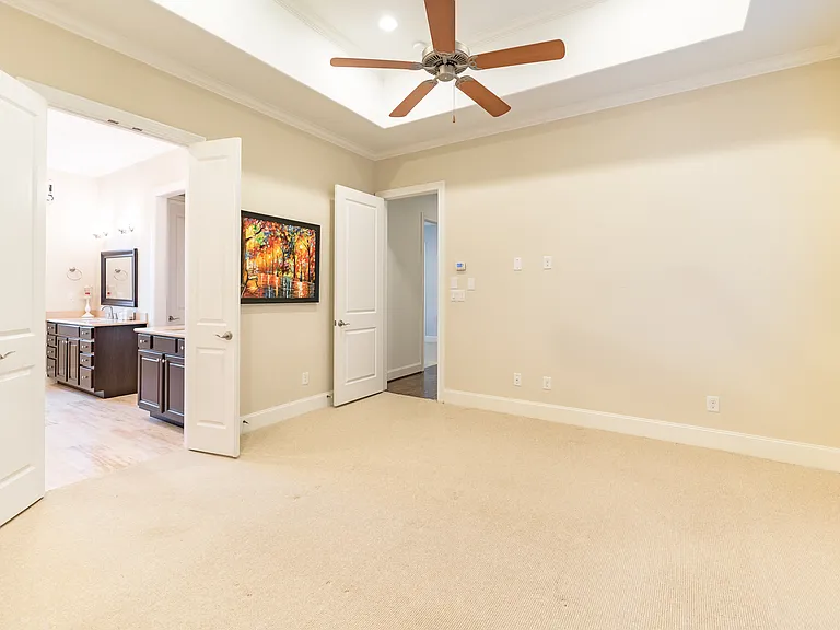 3906 Driscoll St — Photo 12
