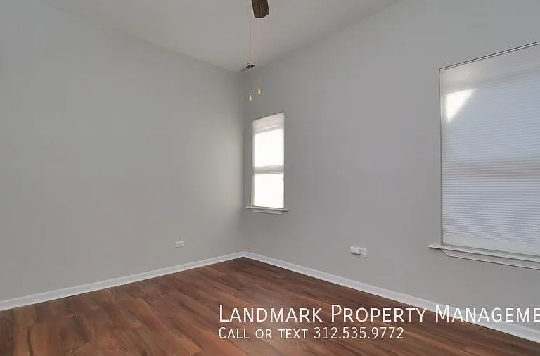 4537 S King Dr #3 — Photo 19
