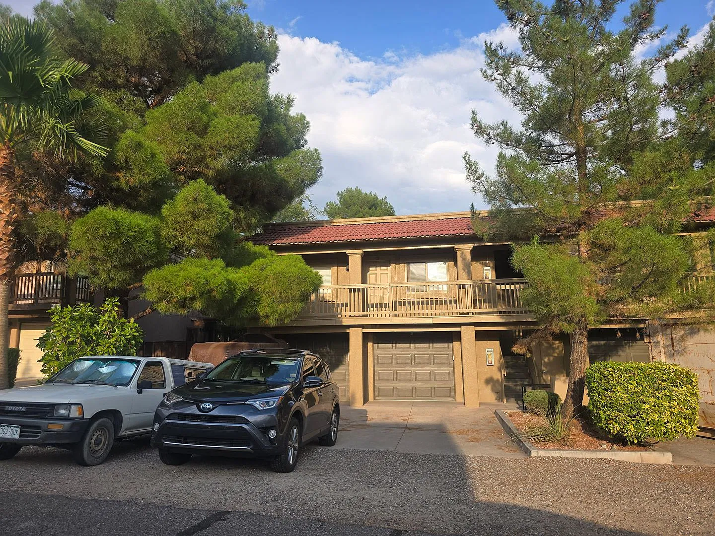 10CCD — Photo 1
