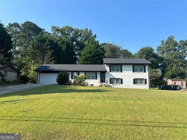 217 Sandra Dr, Lilburn, GA 30047