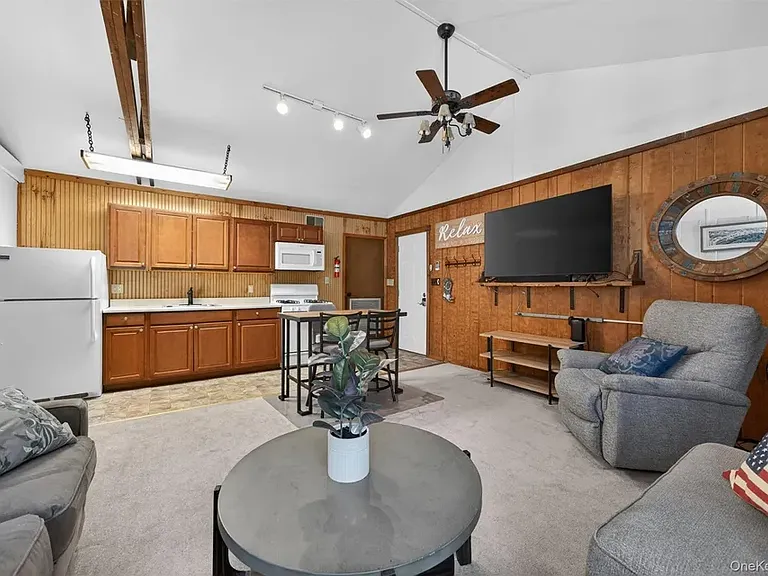 5 Canterbury Rd #5B — Photo 7