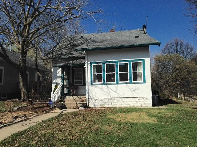 2656 Buchanan St NE — Photo 1