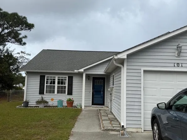 101 Charlton Road, Hubert, NC 28539