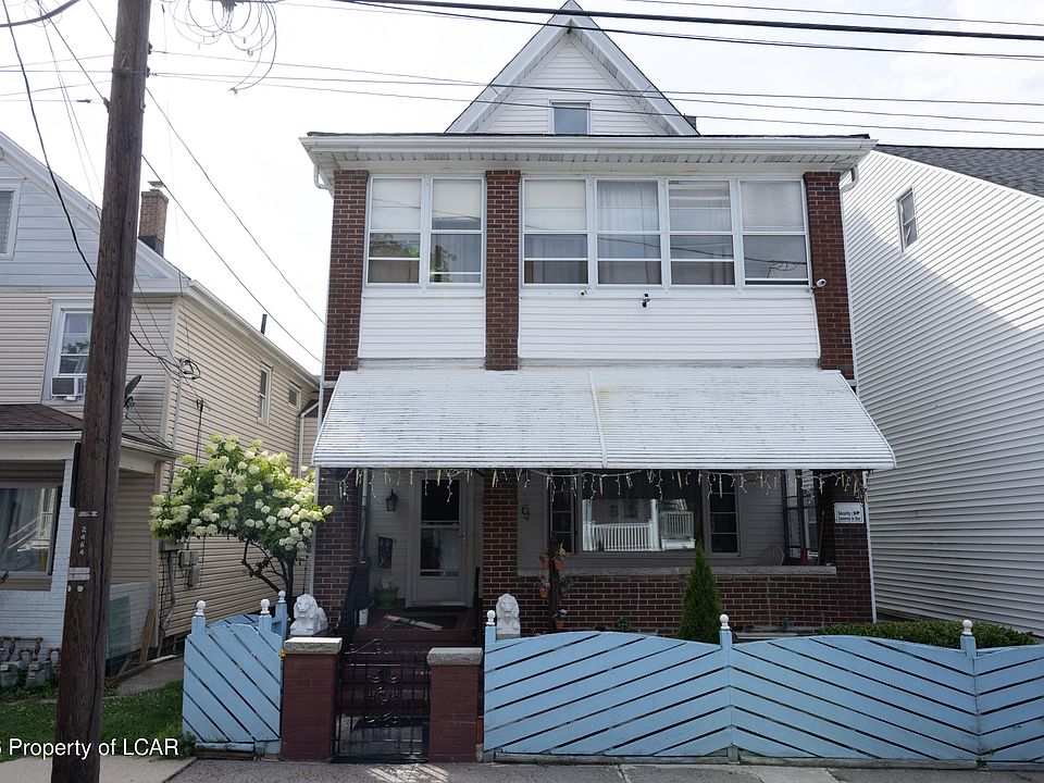 1st image of 106 S Laurel St