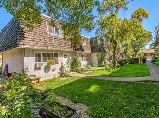 314 W 3rd St, Phoenix, OR 97535