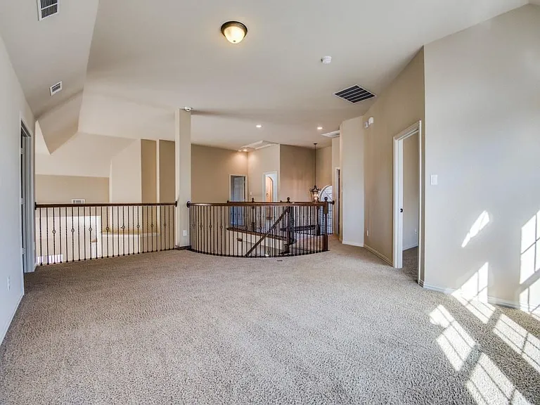 2150 Nocona Dr — Photo 14