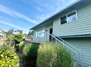 26255 Iowa Ave NE, Kingston, WA 98346