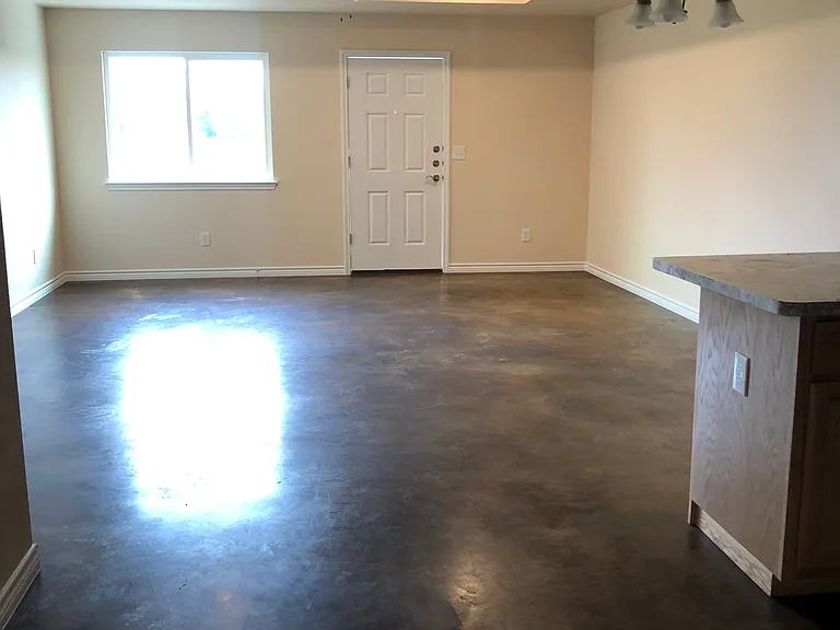 509 College St — Photo 14