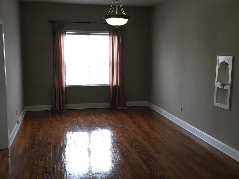 310 S Dewey Ave #3 — Photo 3