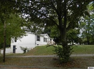 837 Whitney St, Jackson, MI 49202