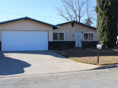 765 Palo Alto Ave, Beaumont, CA, 92223