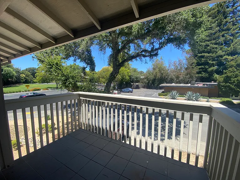 2413 Clay St — Photo 18