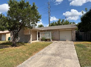 7514 VALLEY OAK ST, Live Oak, TX 78233
