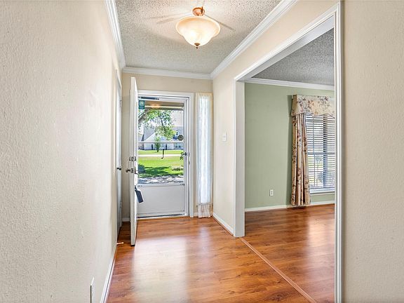 4th image of 5521 Lanis St