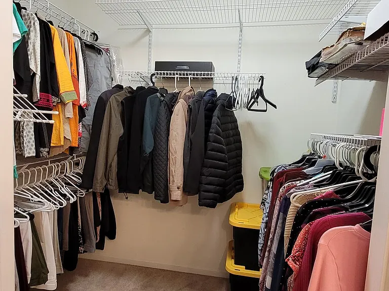4657 Court Yard Dr — Photo 27