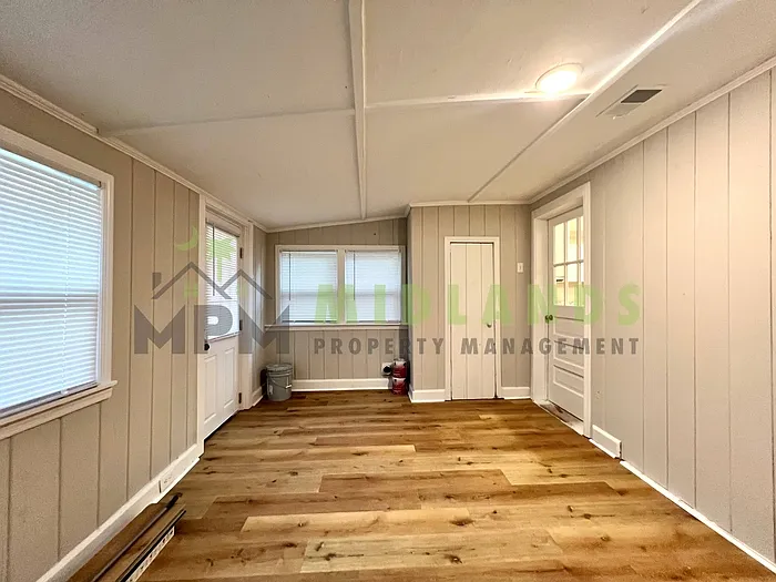 1348 Ramblin Rd — Photo 36