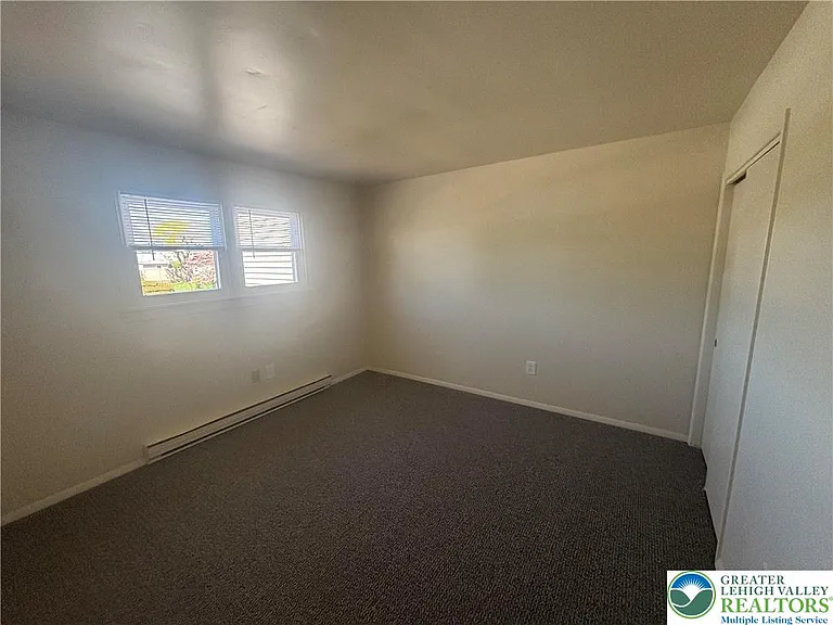 5 Stonewood Pl — Photo 14