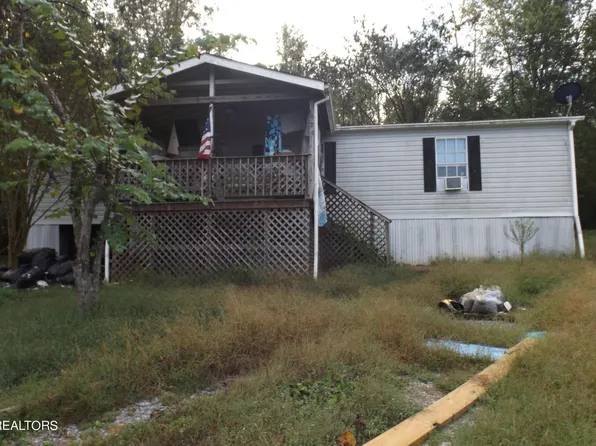 929 Newman Dr, Friendsville, TN 37737