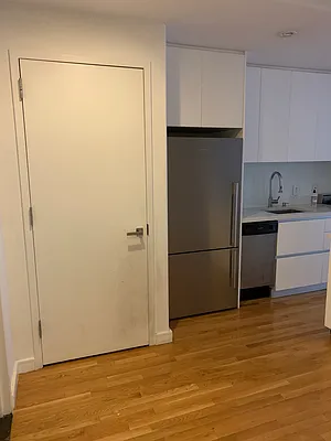 Rented by BROKR.COM | media 18