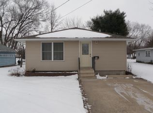316 7th Ave SE, Independence, IA 50644