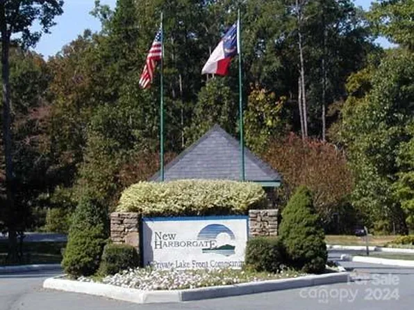 568 Potters Lndg, Denton, NC 27239