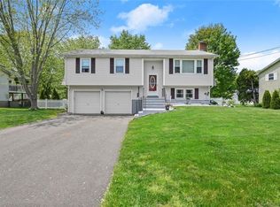 41 Rose Cir, Meriden, CT 06450