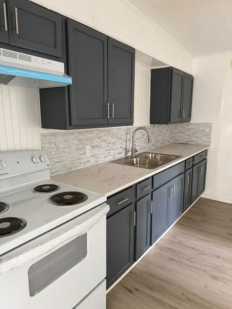 4 bed, 1248 sqft, $1,250 — Photo 2