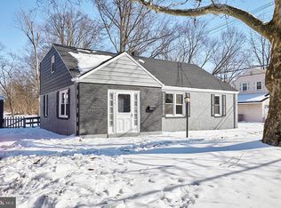 1171 W County Line Rd, Hatboro, PA 19040