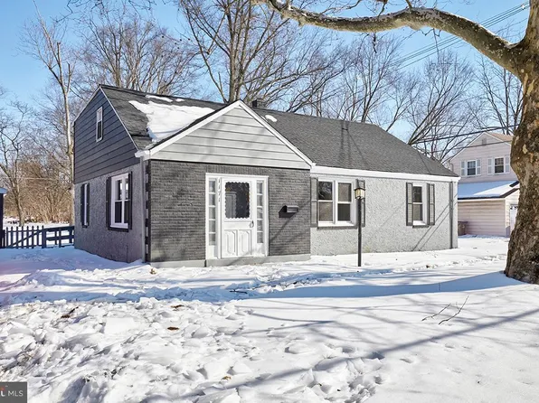 1171 W County Line Rd, Hatboro, PA 19040