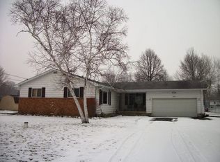 324 Elmwood Dr, Corunna, MI
