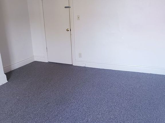 3rd image of 420 Water St APT 1