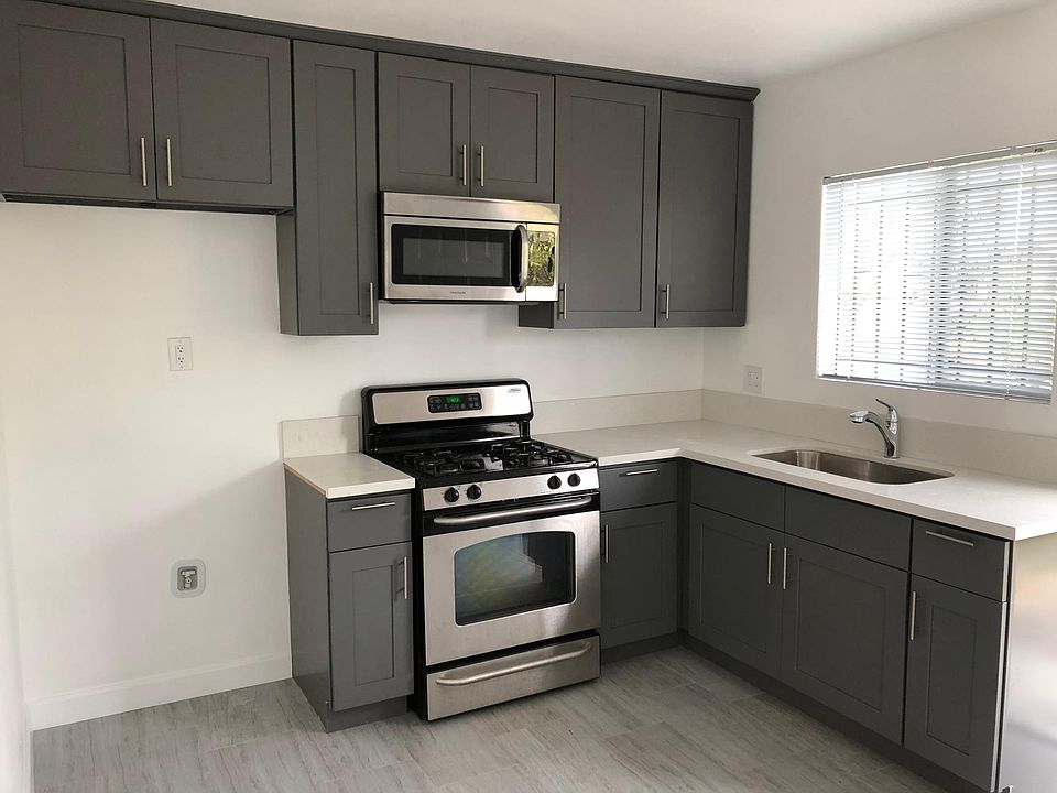 1st image of 328 Russell Ave #A