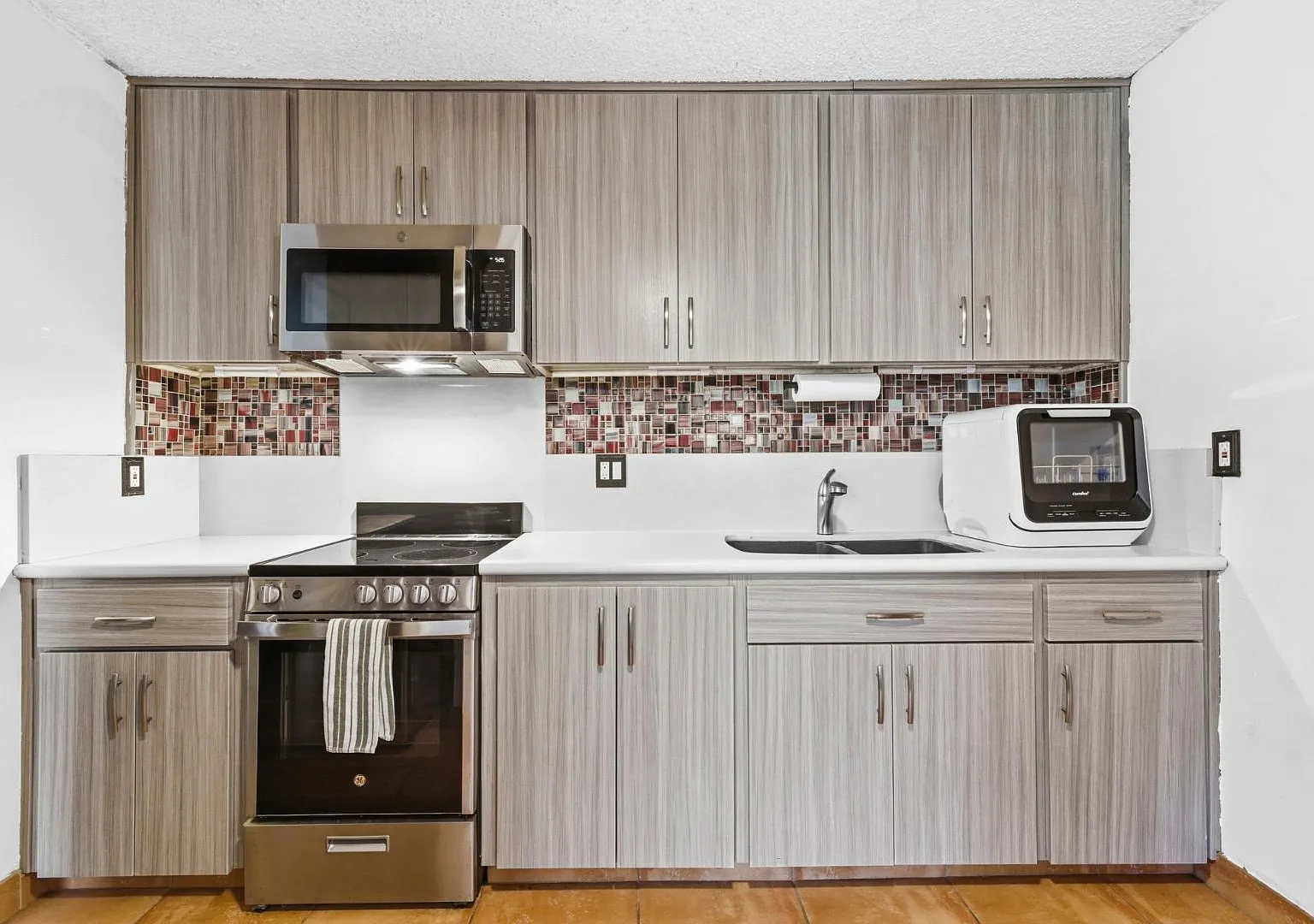 3050 Rue Dorleans #401 - Rue #401 — Photo 4