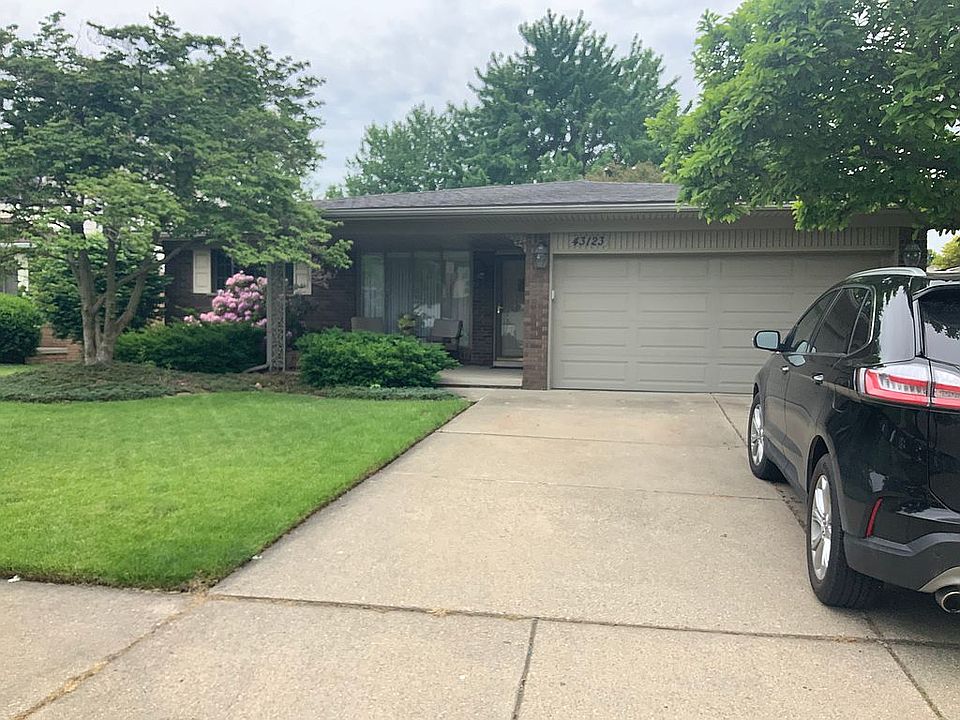 1st image of 43123 Lombardy Dr