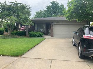 43123 Lombardy Dr, Canton, MI 48187