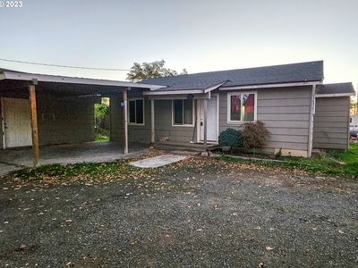 322 1/2 NW 8th Ave, Milton Freewater, OR, 97862