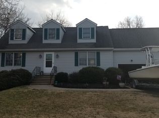 260 Old Chestnut Rd, Elkton, MD 21921