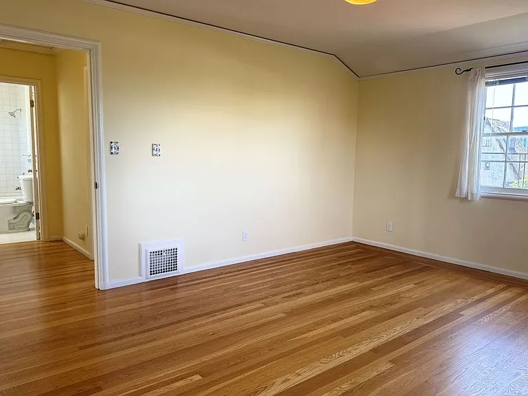1759 Spruce St — Photo 70