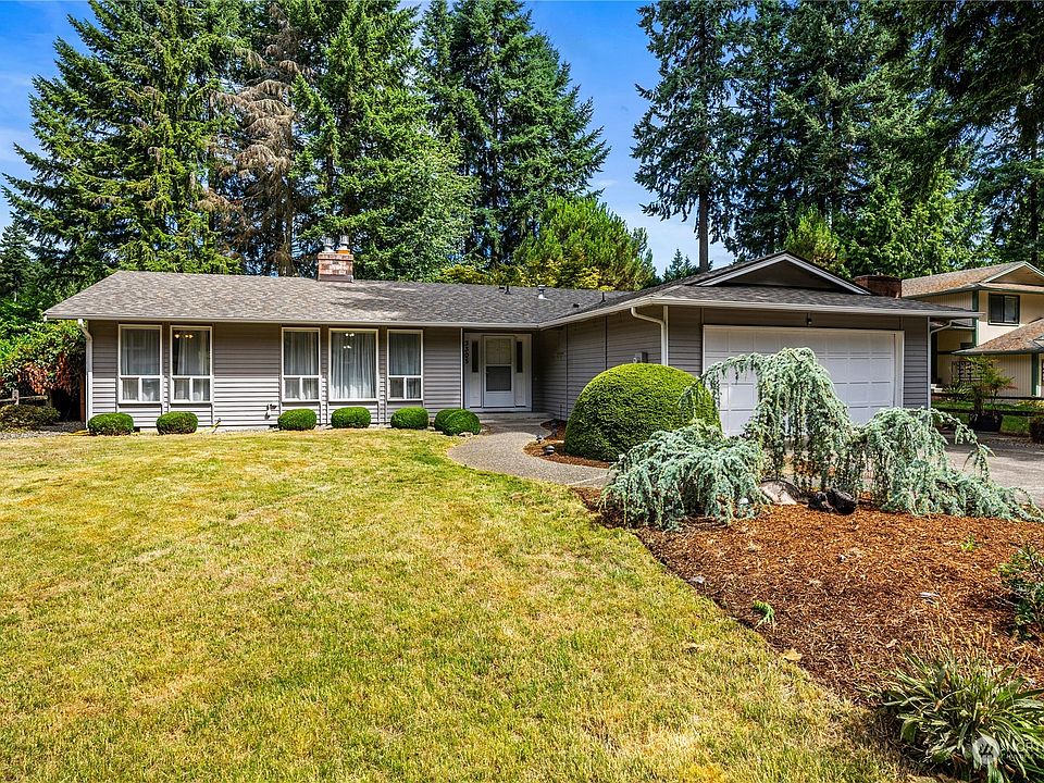 1st image of 3305 SE Summer Place